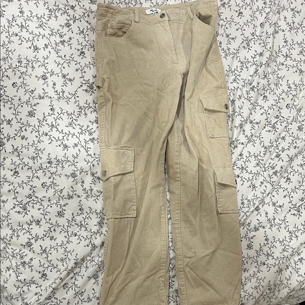 Women's Tan Straight Leg Cargo Pants
